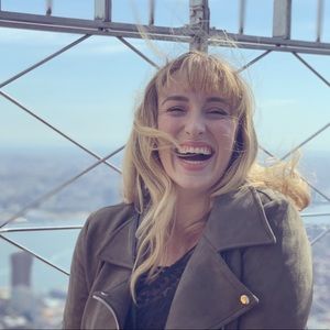 Meet your Posher, Abbie